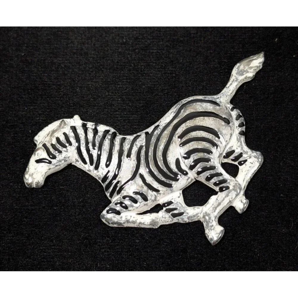 Vintage Zebra Metal Pin Brooch Black Stripe‎ Enamel Tribal